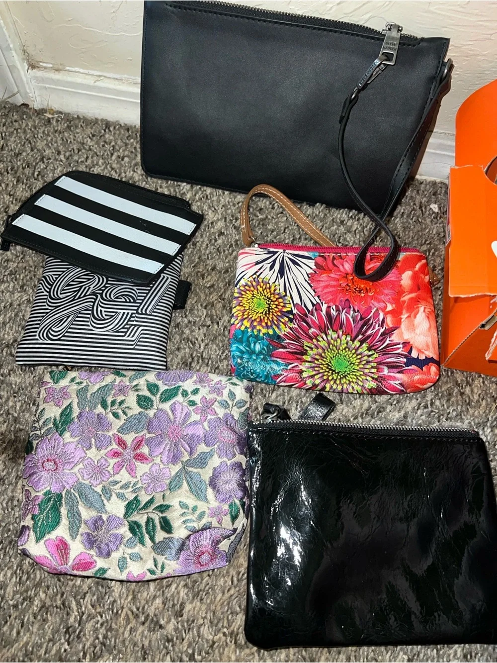 Wristlet bundle